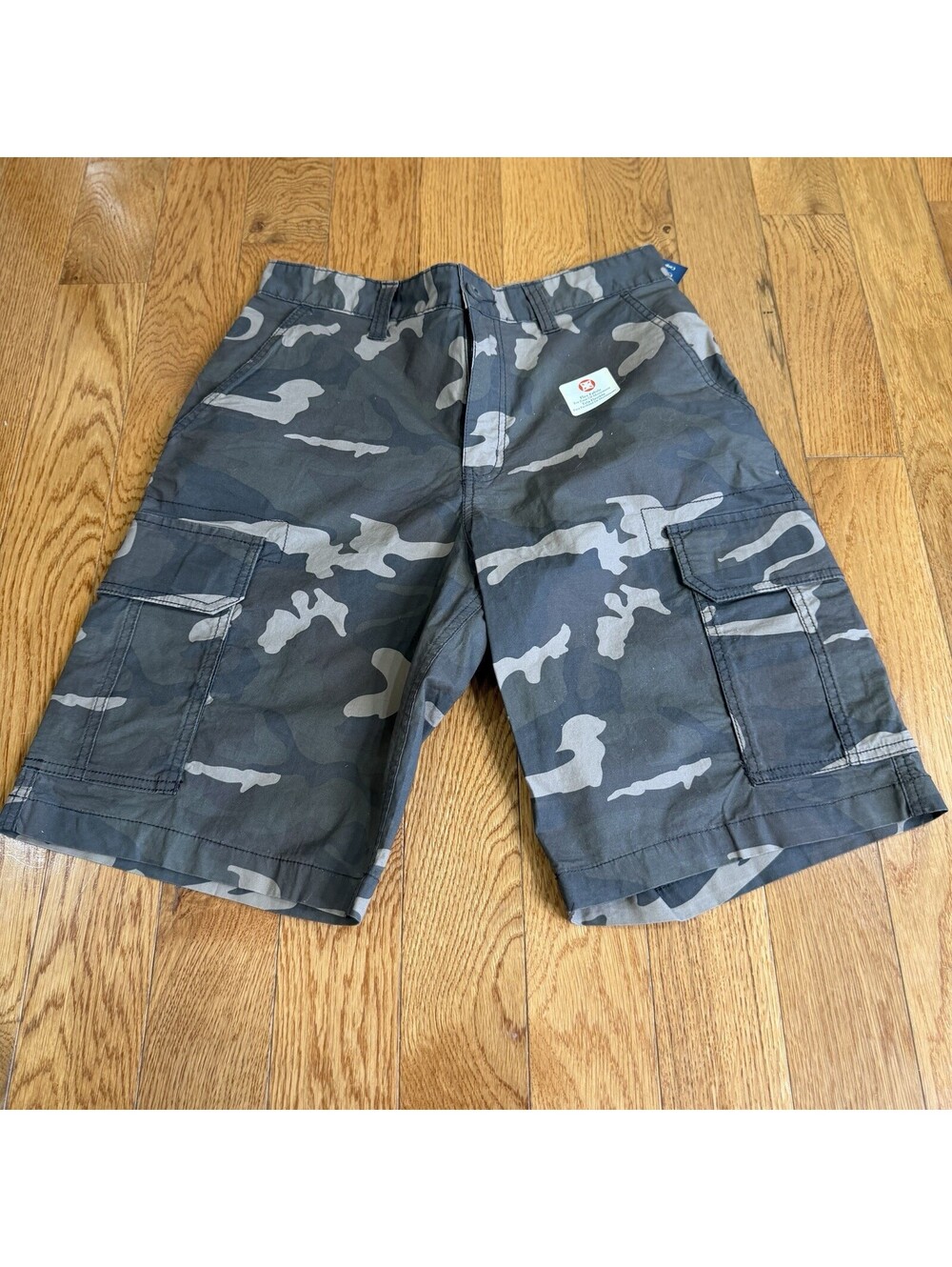 Men’s Size 32 Faded Glory Camo Cargo Shorts Gray Flex Cotton Blend NWT